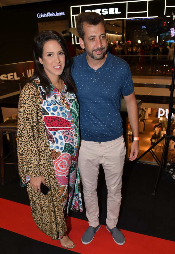 תראו איך קורל סימנוביץ' ונטלי דדון מתלהבות מכוכב "בית הנייר"!