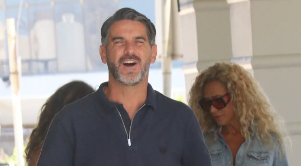 קלטו אותו! ג'ובאני רוסו מתרגל לחיים כמיליונר