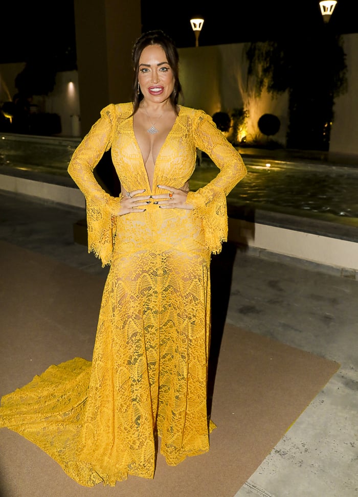 כל העולם ואשתו מרימים בחתונה של רון אלוף