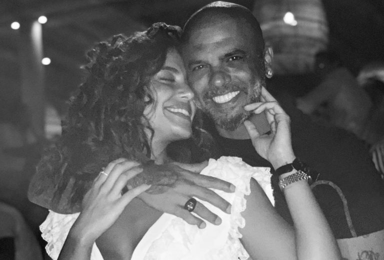 דניאל גרינברג פותחת פה גדול על כל מי שפתח על אייל גולן בעקבות הורדת העוקב!