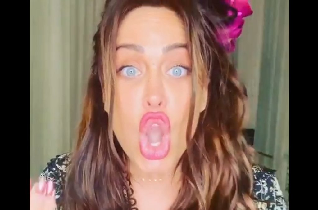 לא נעים: אביבית בר זוהר התפוצצה בגלל חברה קמצנית!?