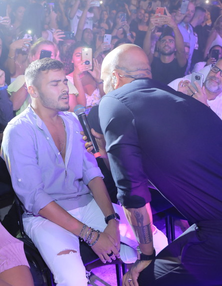 בצל הדרמות: כל החברים הגיעו לפרגן לאייל גולן