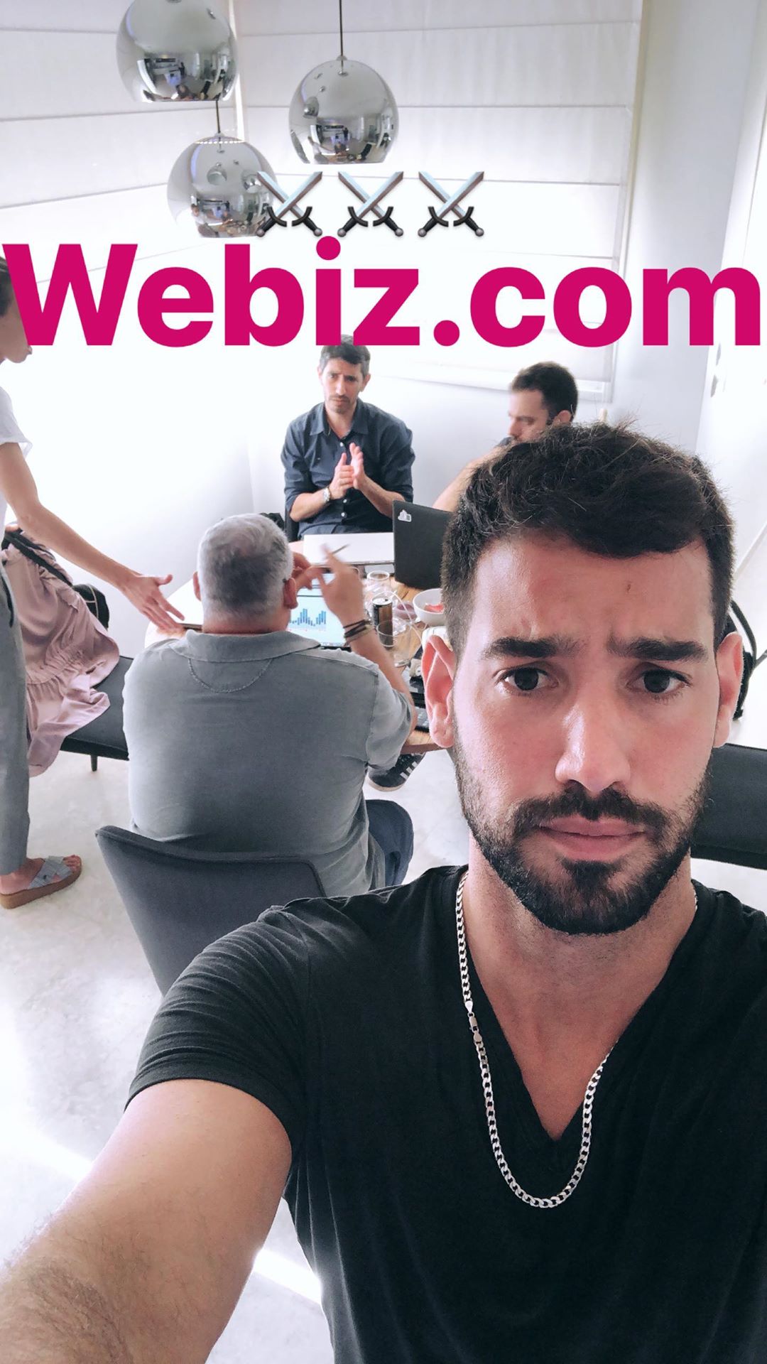 לונדון לא מחכה לו: עמרי בן נתן עושה סיבוב פרסה!