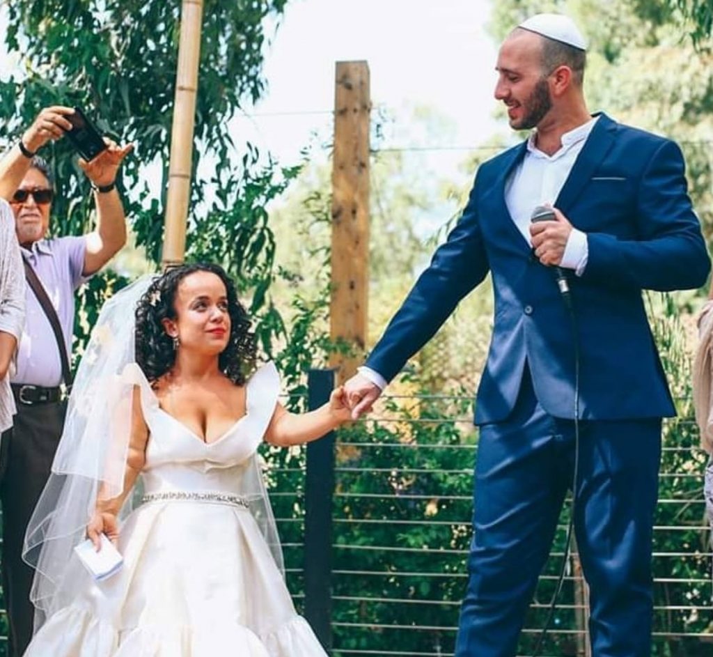 מזל טוב: אחרי החתונה בת אל פאפורה נכנסה להריון!