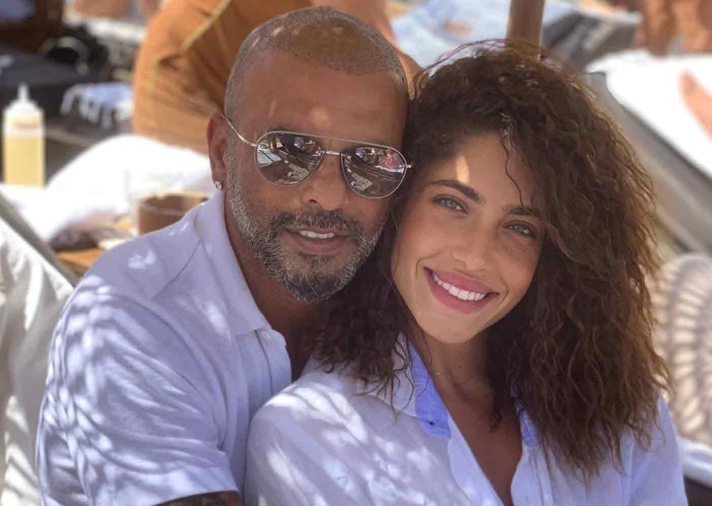 אין כניסה: אייל גולן ודניאל גרינברג הגיעו לקפריסים ועשו פרסה!