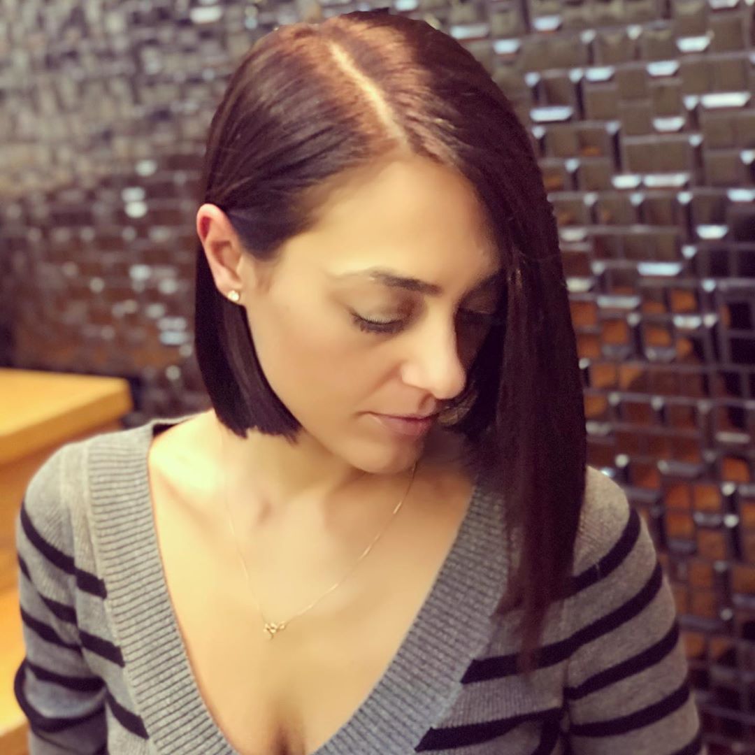 דקלה מחתונה ממבט לראשון כבר ממש לא נראית ככה!