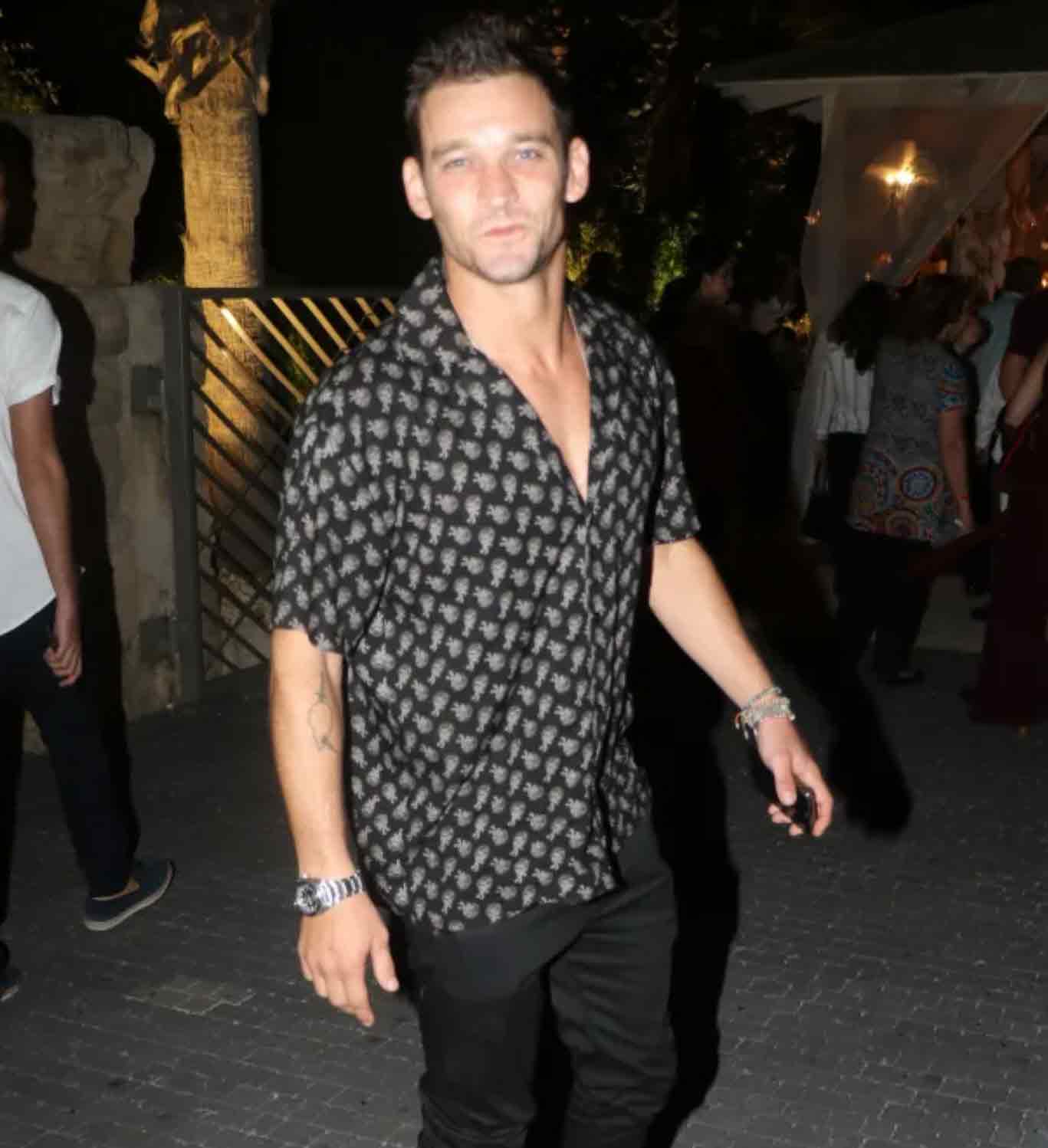 ישראל אוגלבו ודין מירושניקוב יצאו מהארון!?