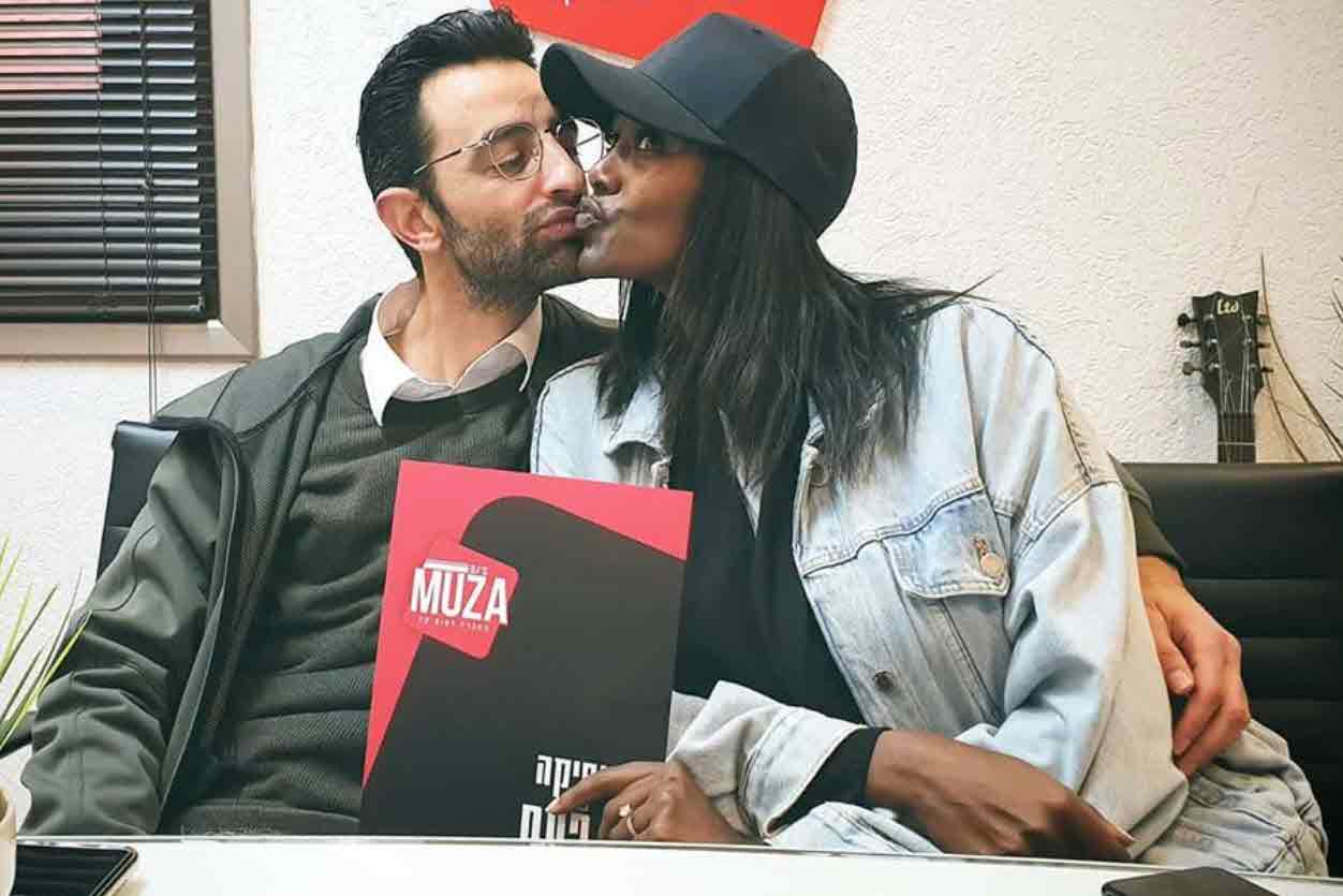 טהוניה רובל ובן זוגה בצעד מרגש בטירוף לפני החתונה!