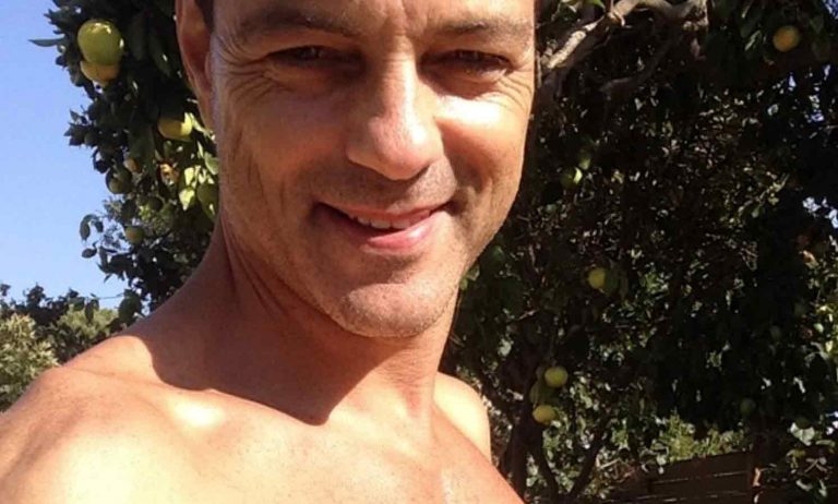 החלמה מהירה: השחקן אקי אבני אושפז בבית חולים