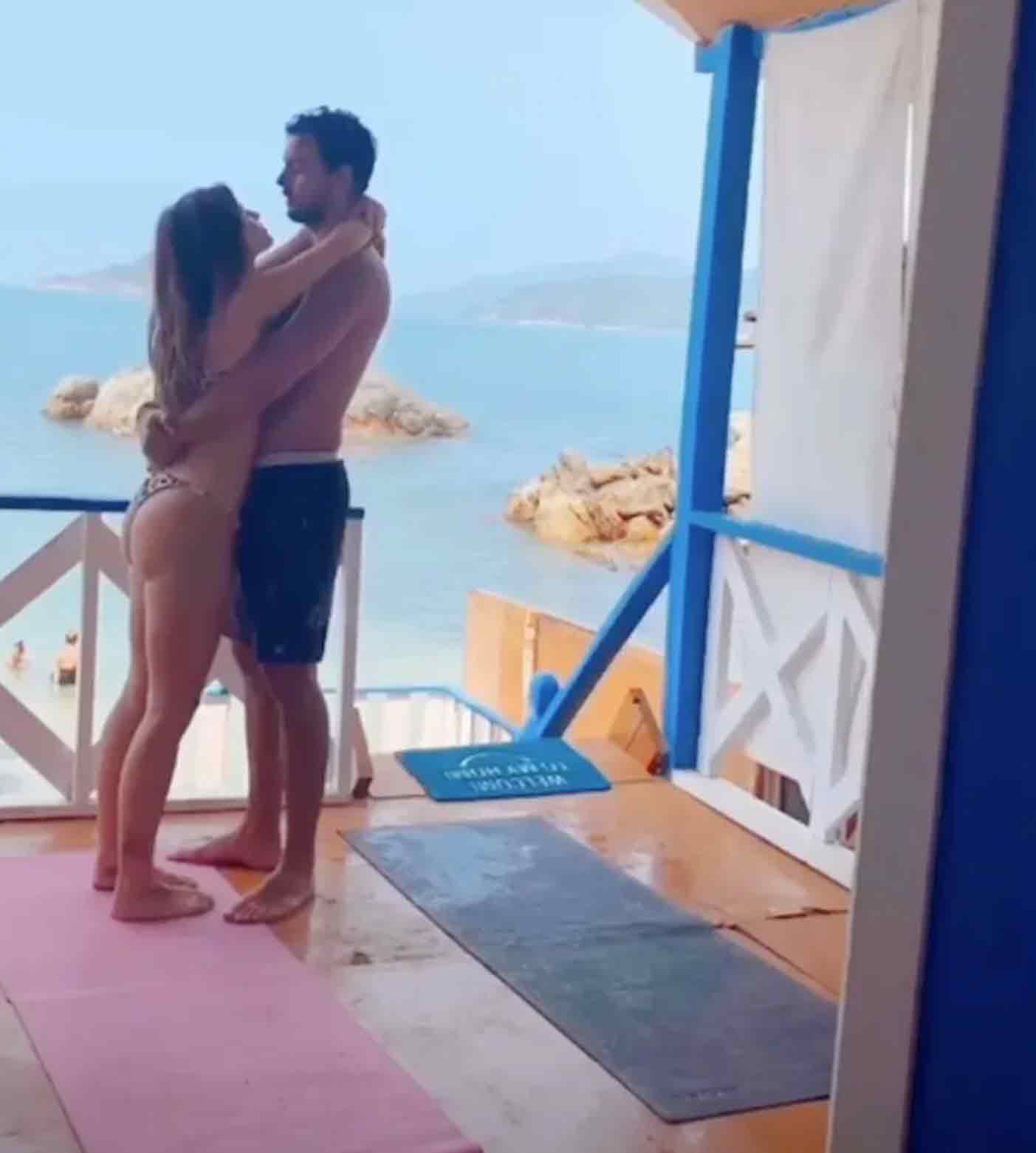 נועזת במיוחד: שי מיקה חושפת לגולשים טיפל'ה יותר מדי!?