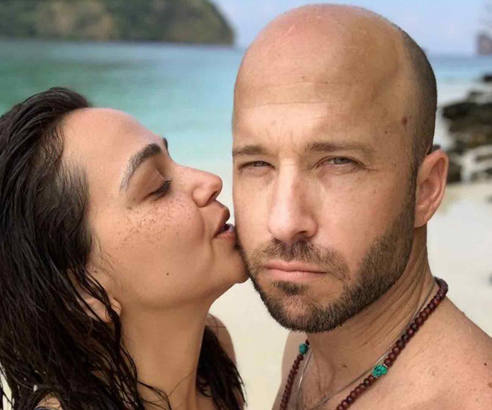 אחווה סיטבון חושפת את בנה בפוסט געגוע לארוס שלה שבכלל בספרד!