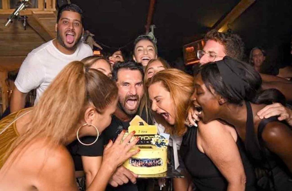 מזל טוב: ליוצא העונה האחרונה של המירוץ למיליון נולד ילד!