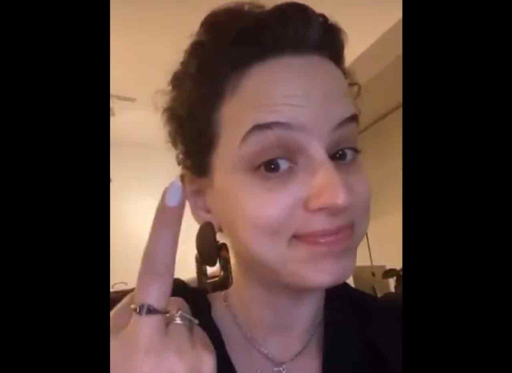 קורין גדעון עשתה אצבע משולשת וחטפה מהגולשים וזו הסיבה!