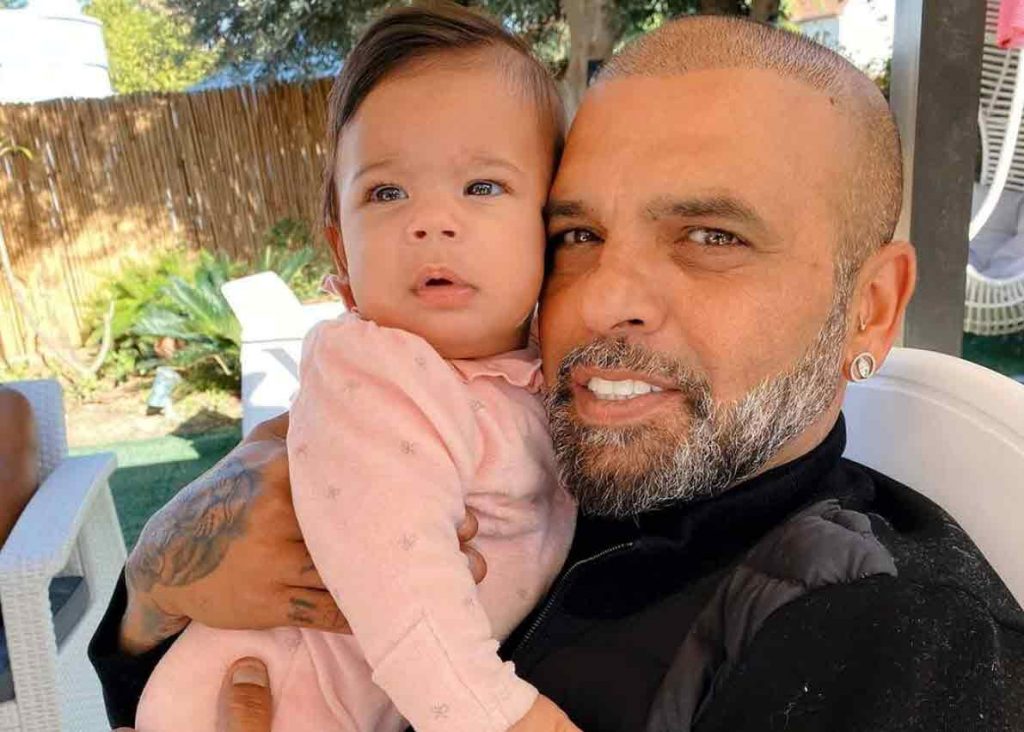 חזר לו החמצן: אייל גולן צמוד לבתו ולדניאל אחרי שהחלים מקורונה!