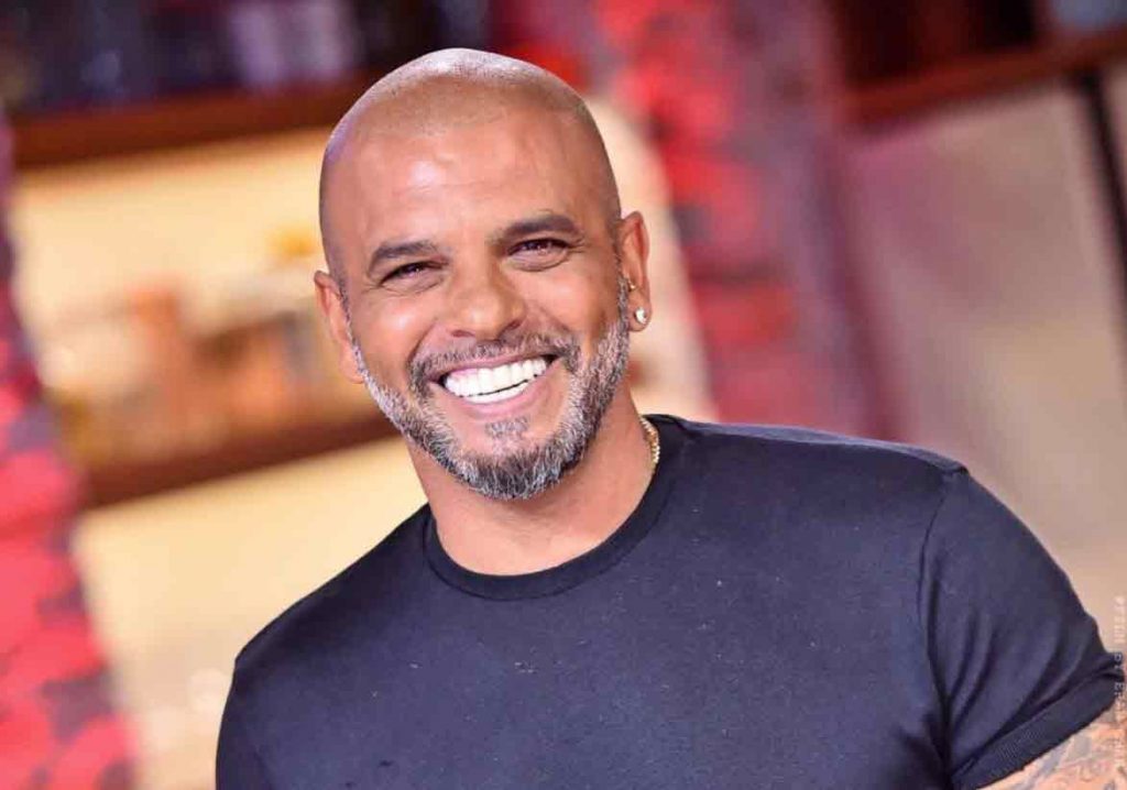 אייל גולן נרתם למען דיירת האח הגדול:"מגיע לאישה הזאת לנצח!"