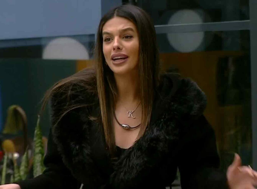 הצופים המומים בעקבות פליטת הפה של קארין: "ההפקה מתערבת!"