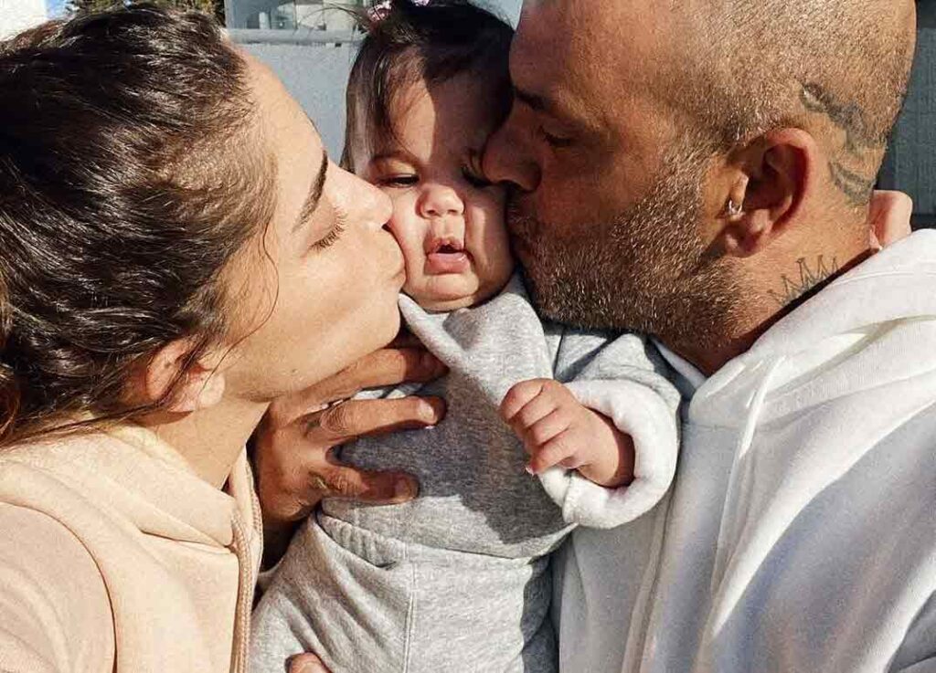 אסור לפספס: התינוקת מיאל הקטנה בקטע מרגש עם אייל גולן ודניאל גרינברג!