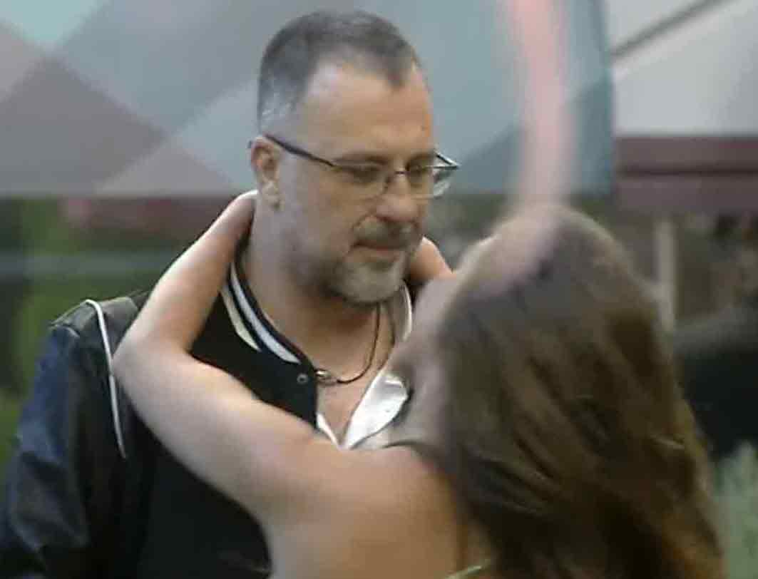 לינור סביניק מגנה על רמי ויוצאת נגד אופיר לוי:"ניסיון מביך לייצר אייטם!"