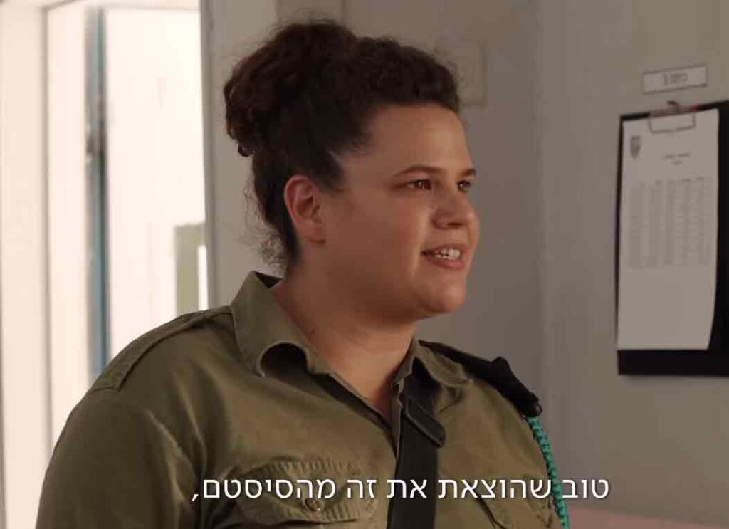 יוצא האח הגדול יוצא להגנת כוכבת המפקדת:"חסר לנו אמנים כמו מיה לנדסמן!"