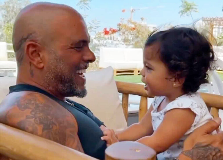 מרגש: אייל גולן תועד ככה עם בתו מיאל ואתם חייבים לראות את זה!