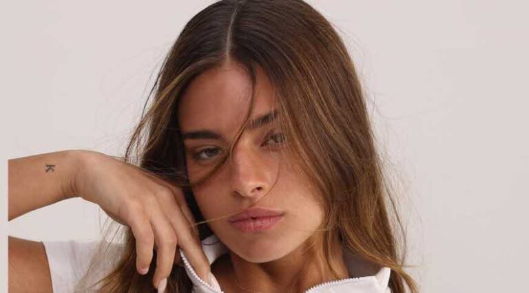 נועה קירל תחת מתקפה ברשת:"אפשר להצליח גם בלי לפסק רגליים בתחתונים"