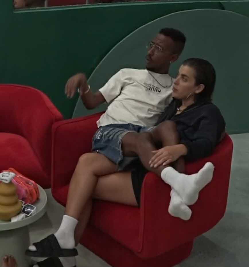 מלחמות החרם: סתיו קצין פורצת בבכי "מתעלמים ממני פה, אברהם וספיר עברייני מטבח"