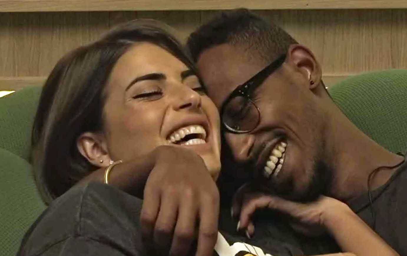 אברהם חשף פרט בשידור והצופים היו המומים:"לא רציתי את ההריון הזה"