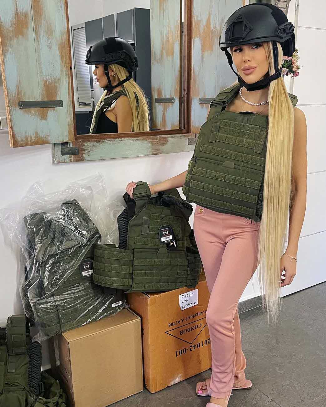 סתיו קצין שוב חוטפת ברשת: "אומללה, קופסה ריקה אין בה כלום"