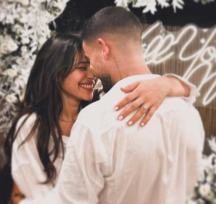 מבלי שתחשוד: שניר בורגיל חושף את התרגיל שעשה לארוסתו שי עופרי