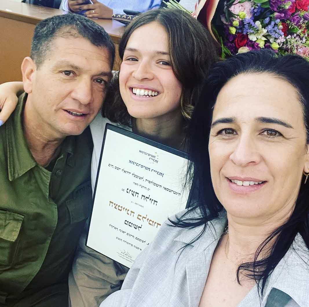 "הנסיונות להכפיש את חליוה לא צלחו גם הפעם": שירה מרגלית יוצאת להגנת האקס