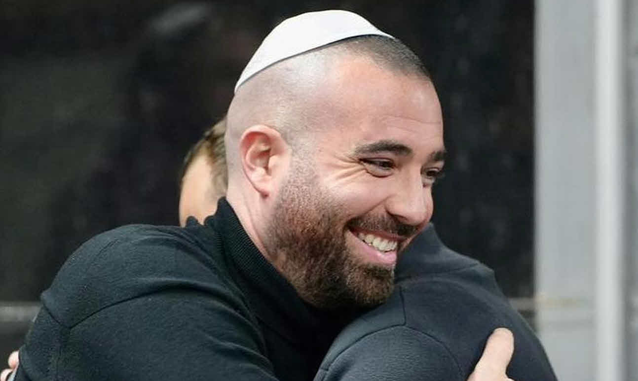 עומר אדם חושף בהתרגשות: "התחלתי לבכות, התפרקתי אחרי הרבה זמן"