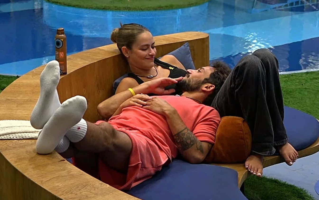 איך אמש שלה תגיב? עידן גלפר ואמילי קופר חותמים קאמבק בנשיקה