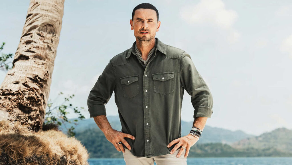 הדרמה הרפואית של כוכב הריאלטי: יצא מבית החולים בכסא גלגלים