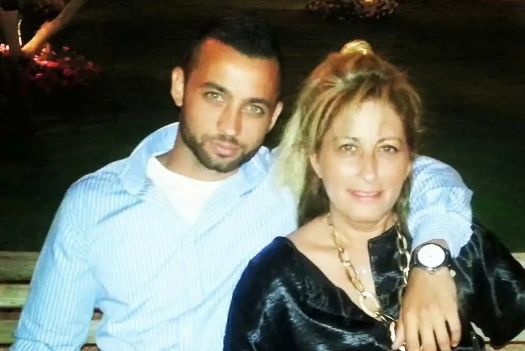 אמא של טל קאופמן פורקת: "כולנו בקרוסלה שמסרבת להפסיק"