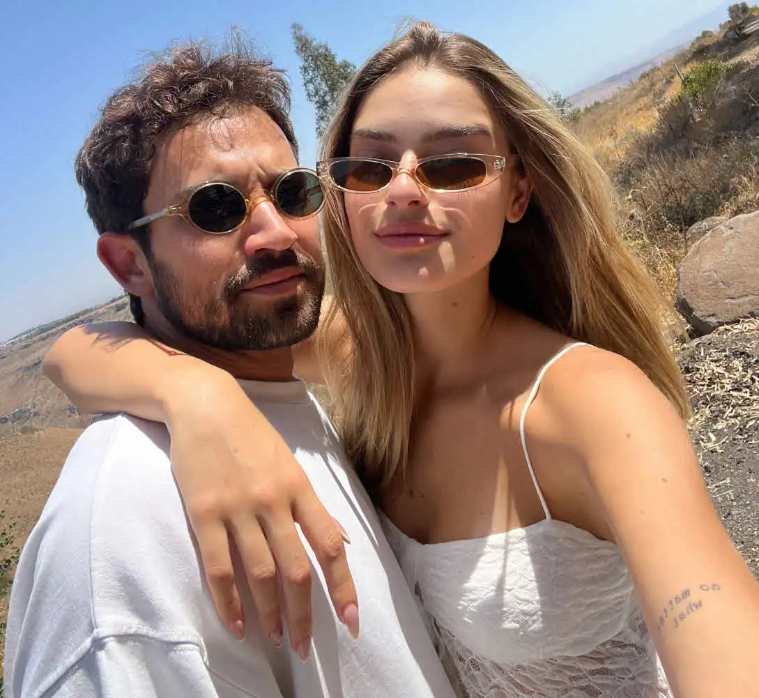 אמילי קופר ועידן גלפר שוברים את הרשת עם דרישה יוצאת דופן