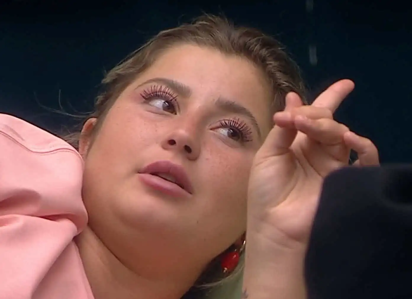 "קטלו אותי וגמרו אותי": מעיין אשכנזי חטפה ויצאה להגנה