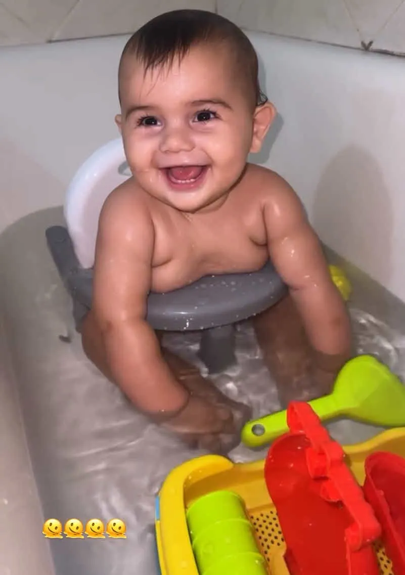 "שתי טיפות מים אמא שלו": שי לי עופרי חשפה את בנה וזכתה לתגובה מפתיעה