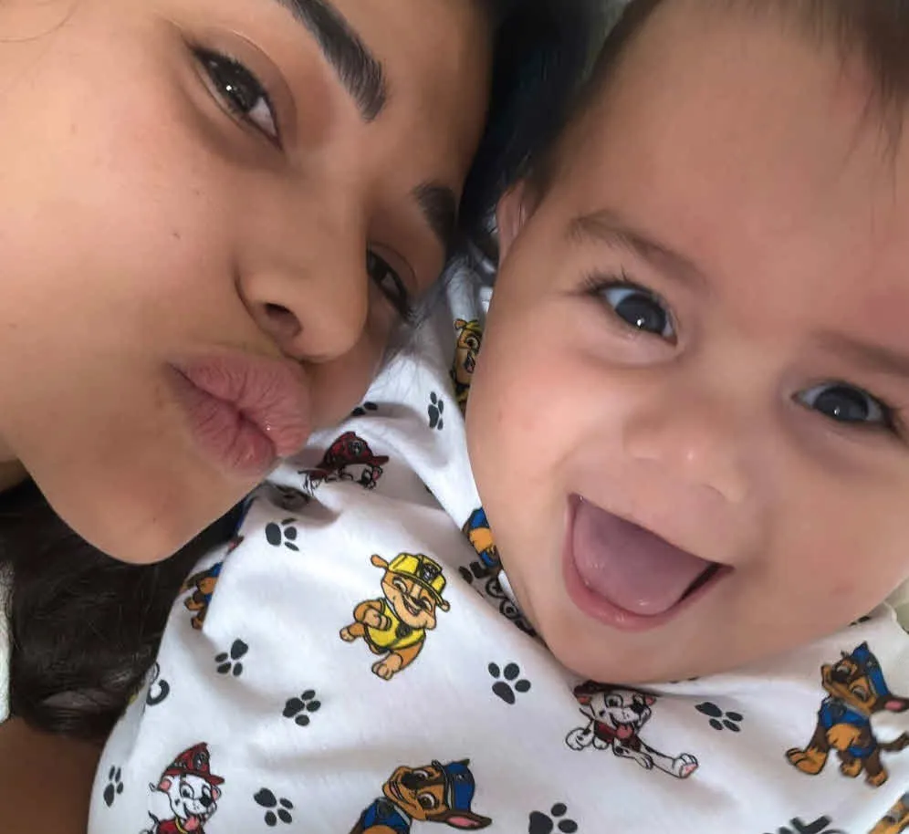 "שתי טיפות מים אמא שלו": שי לי עופרי חשפה את בנה וזכתה לתגובה מפתיעה