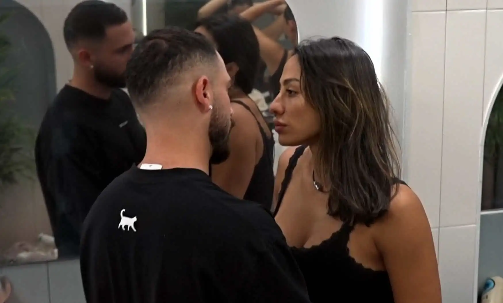 שני בווידוי לאחר סערת המסוק ליובל: "אני רגילה שהמשפחה לא אהבת אותי"