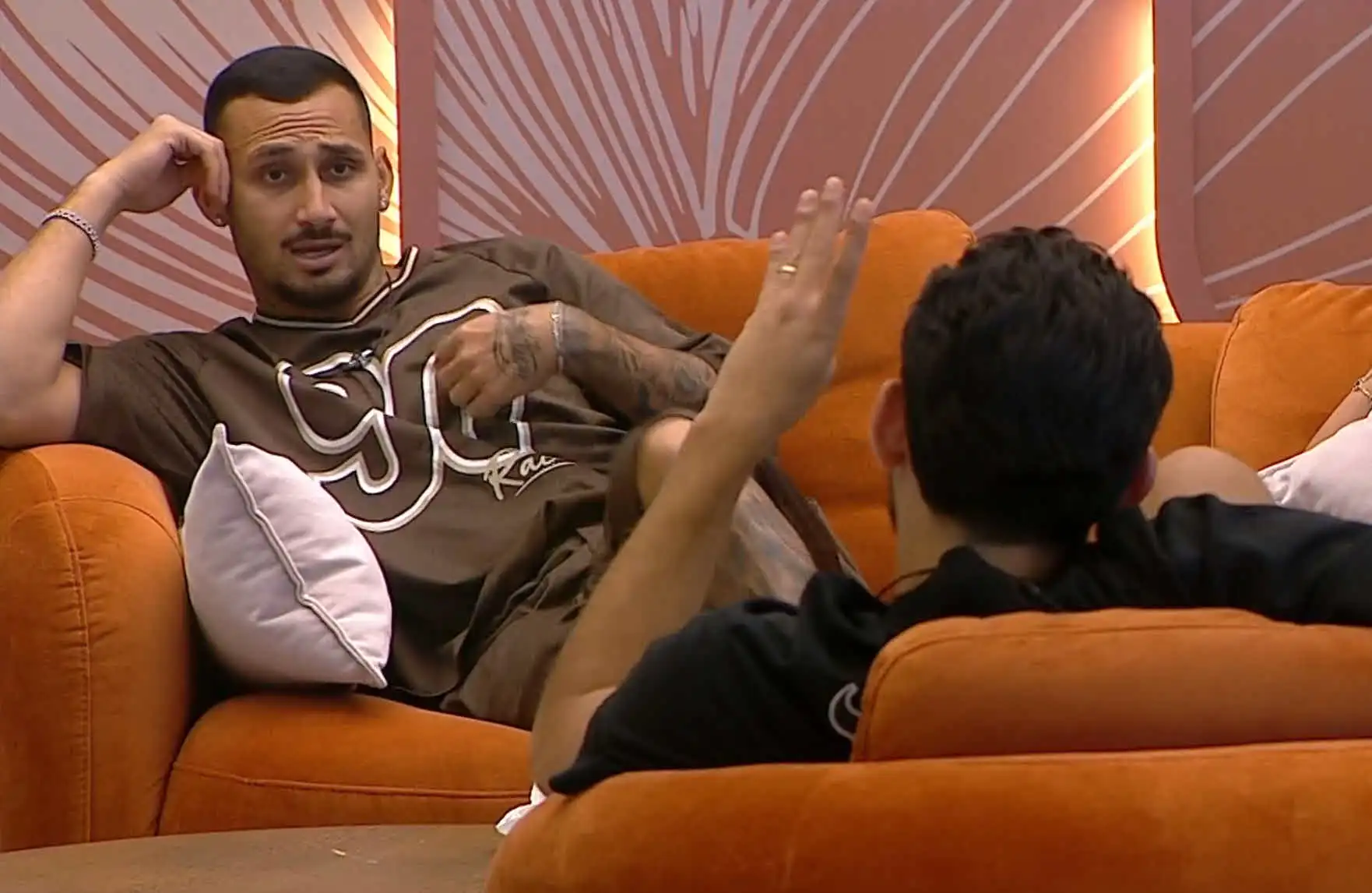 ארז איסקוב בדרישה דרמטית ליובל ושני שמסעירה את הרשת