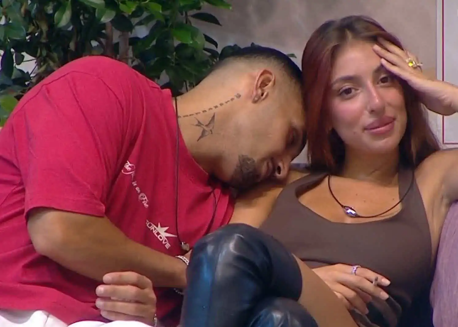 מאי ערב סוגרת חשבון עם ארז איסקוב בווידוי חד משמעי