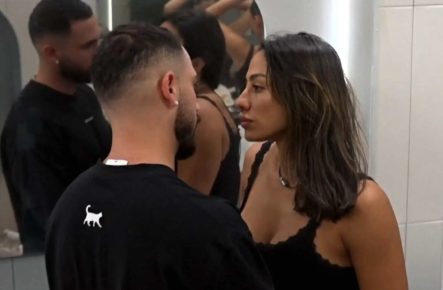 יובל לוי סוגר סיפור עם שני אדרי: "הלב במקום אחר"