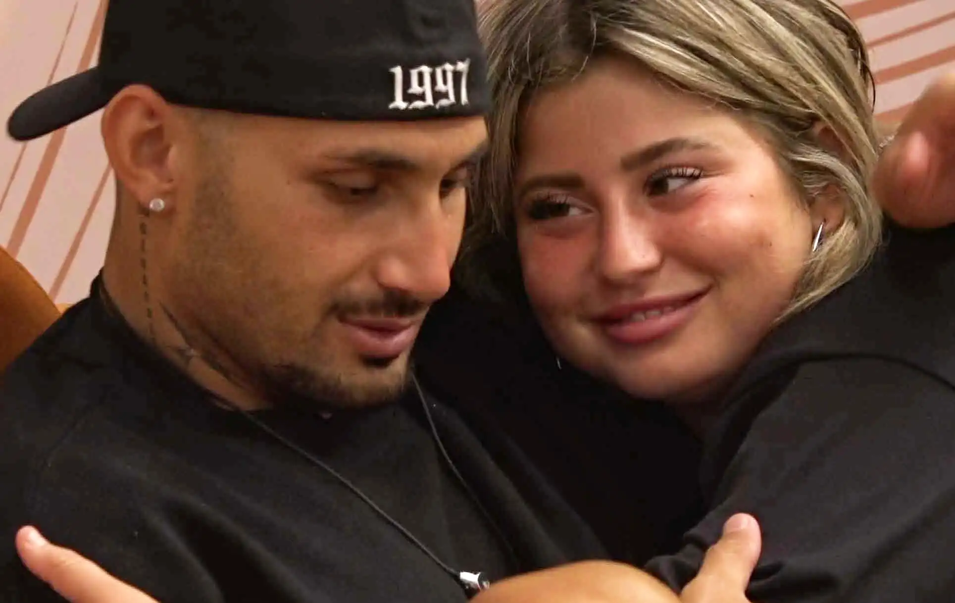 שלקה פגשה את ארז איסקוב וחשפה "הוא בהלם מטורף"