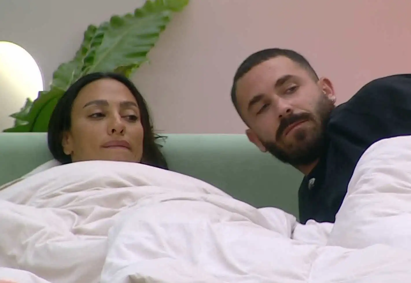 בגלל האמת? שני אדרי חושפת מדוע לא התחברו אליה