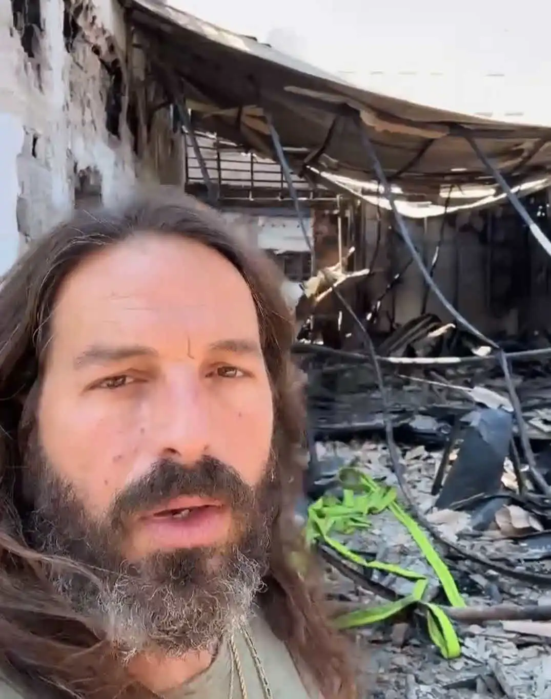 "החיים של אבא עלו בלהבות": הטרגדיה המשפחתית של יוצאי הריאליטי