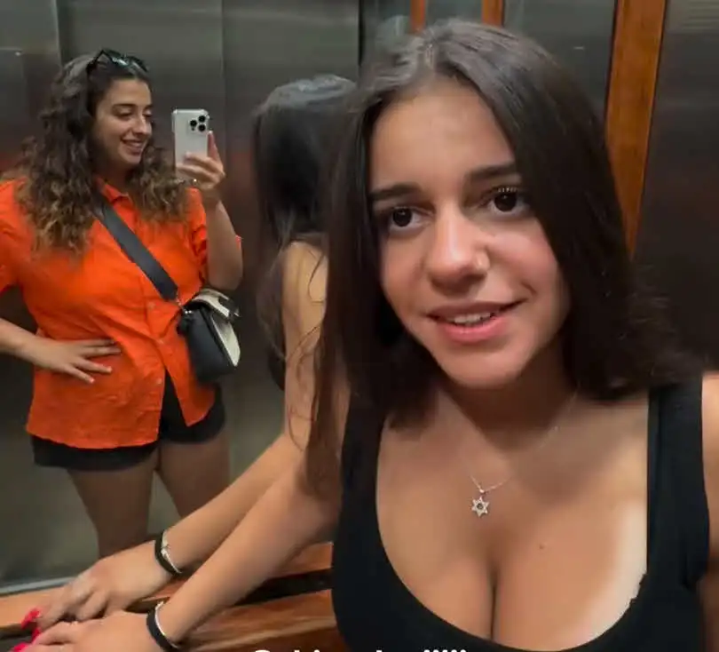 שירלי לוי נשברת בדמעות לאחר התאונה הטרגית של אחותה