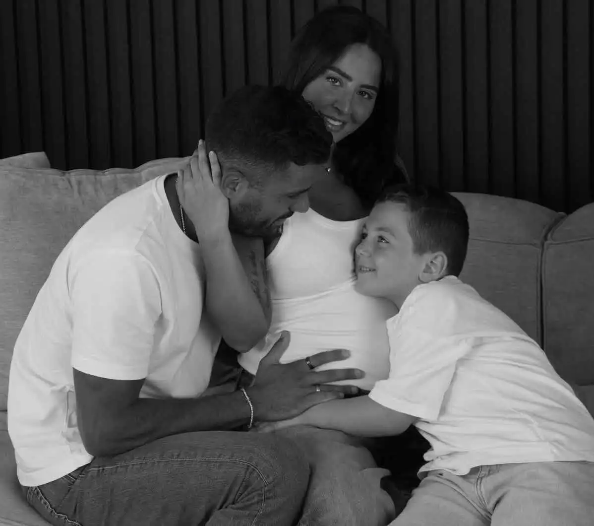 הרגע שלא ישאיר עין יבשה: בר כהן ואליאב חושפים את ההריון לליאו