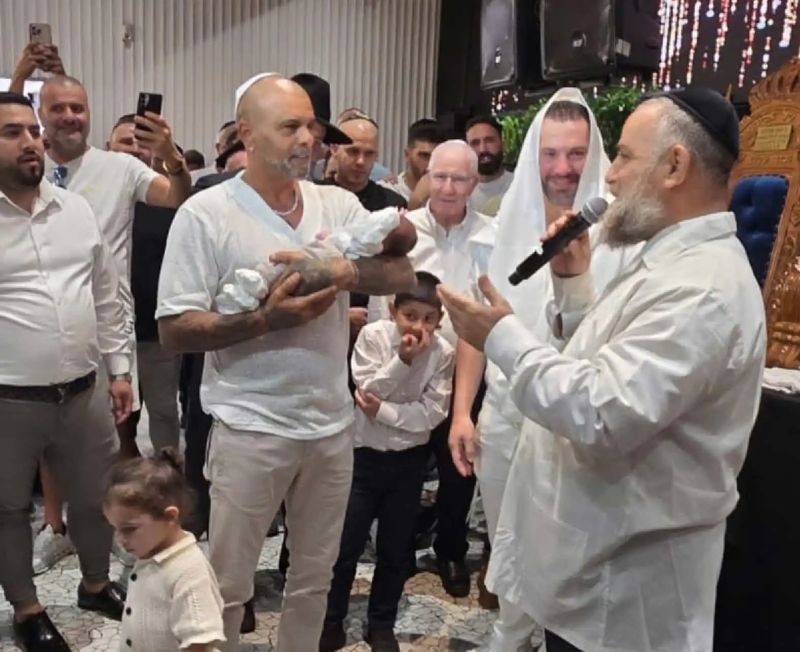 יקרא שמו בישראל": אייל גולן בתיעוד מפתיע ומרגש