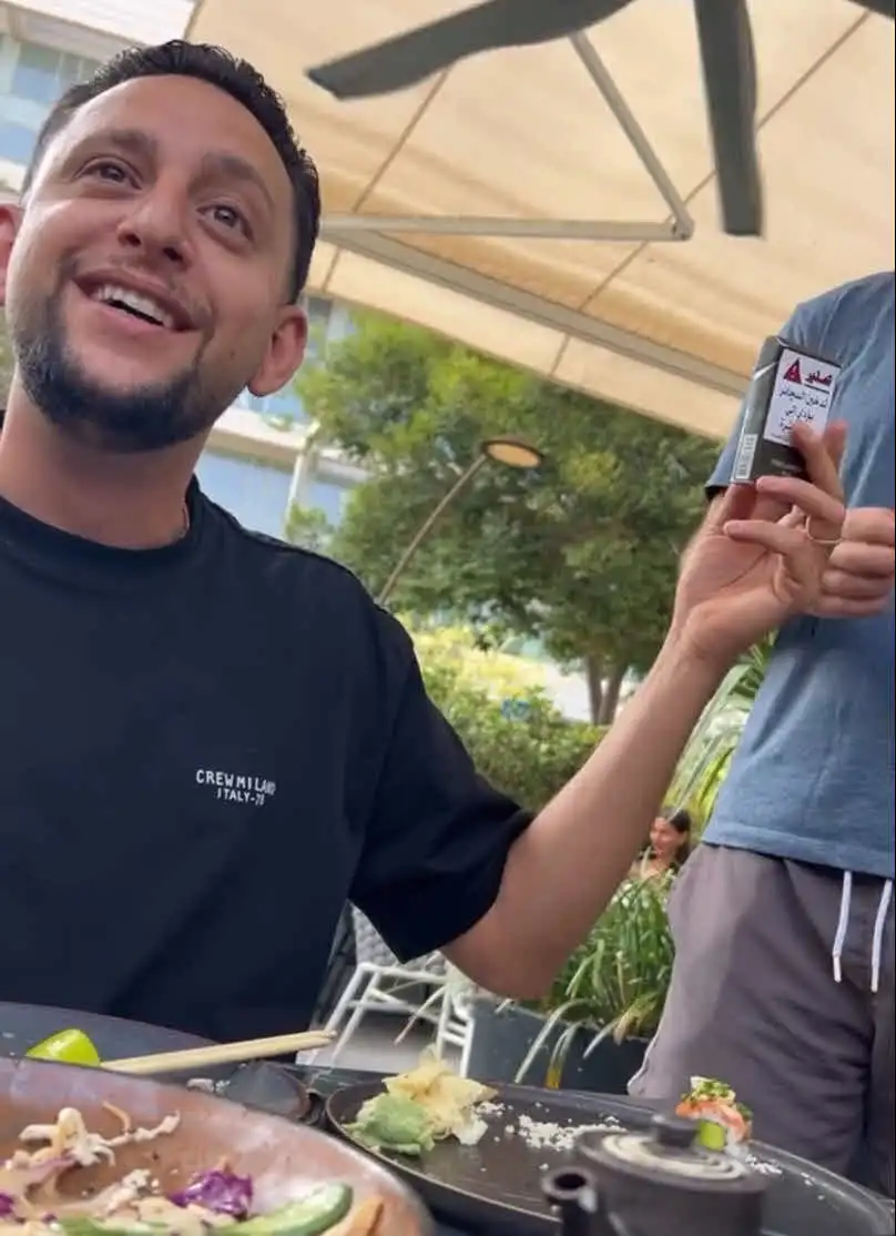 ארז מוגרבי חוטף מארז איסקוב: "אני בוכה איזה דפוק"