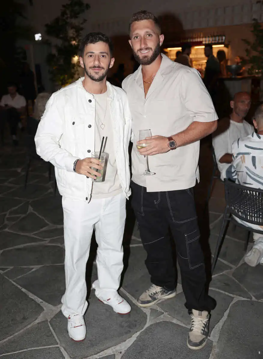 באירוע לצד כל הכוכבים: יוצא האח הגדול חזק בזוגיות החדשה